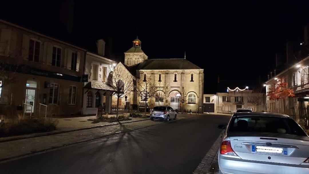 Les Gites Du Chateau Châteaumeillant Extérieur photo