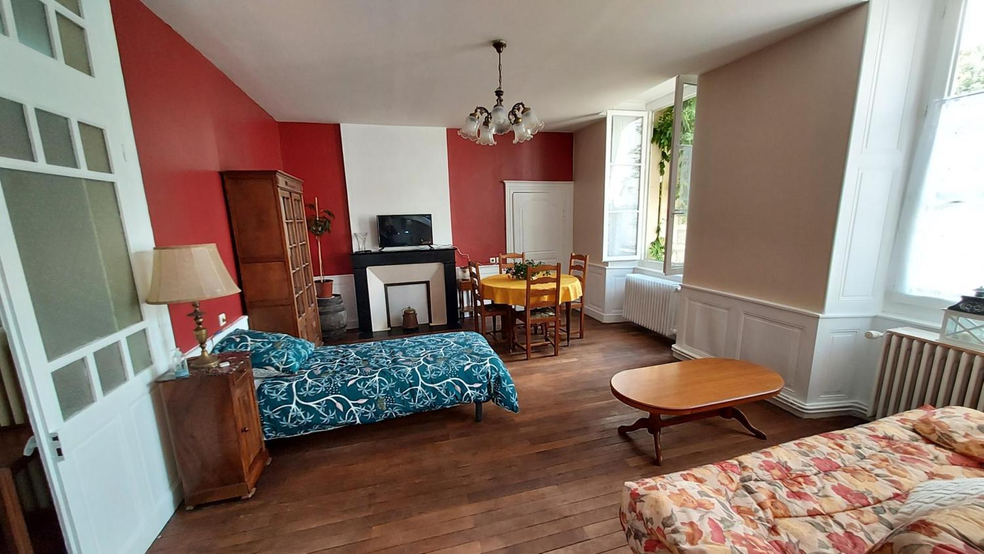 Les Gites Du Chateau Châteaumeillant Extérieur photo